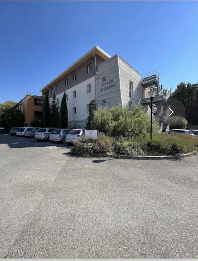Joli Studio Le Clos D'Aix Avec Grande Terrasse Piscine Et Parking Gratuit Aix-en-Provence Exterior foto
