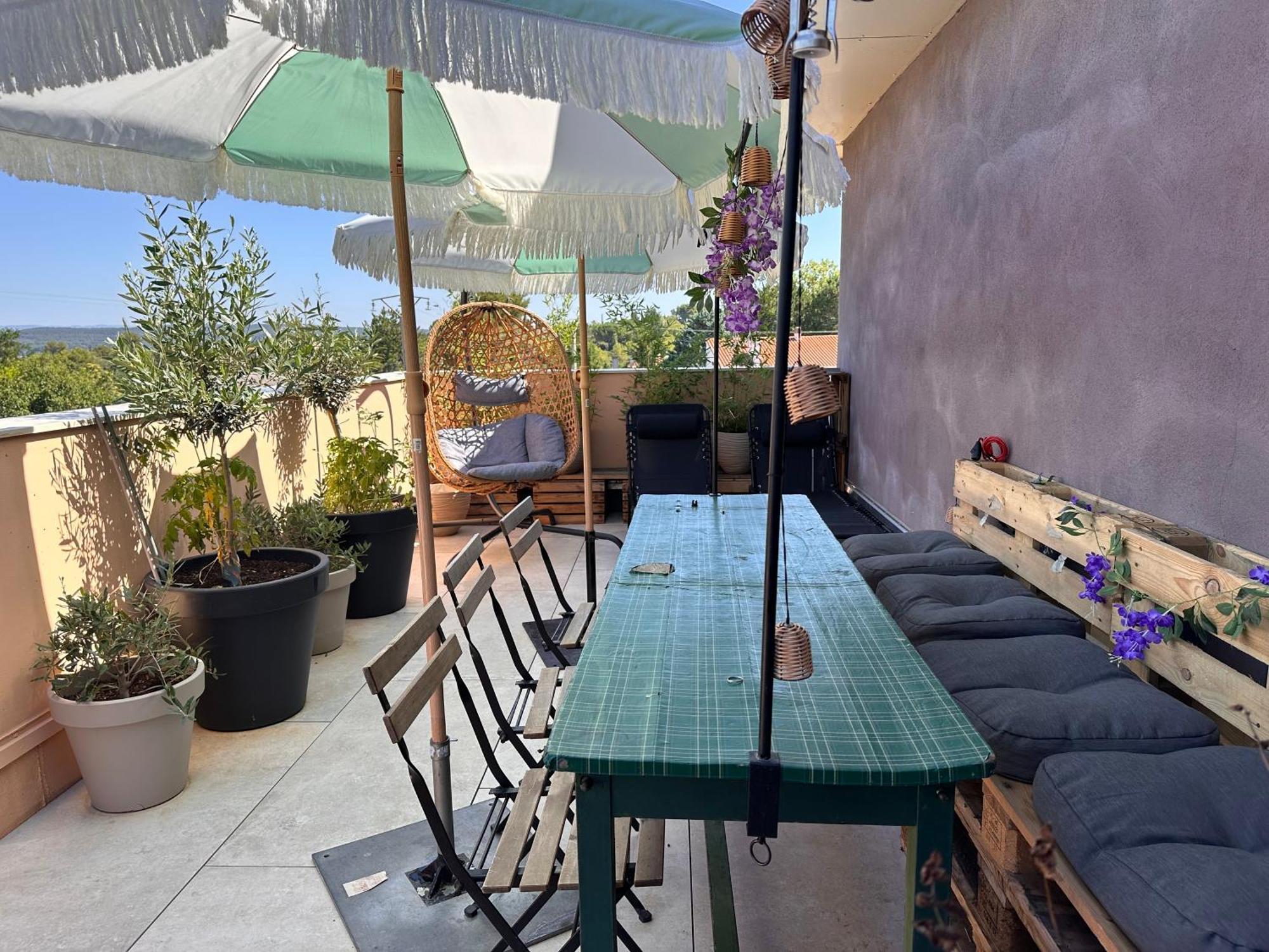 Joli Studio Le Clos D'Aix Avec Grande Terrasse Piscine Et Parking Gratuit Aix-en-Provence Exterior foto